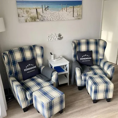 Rosenhof 05 Duenenrose